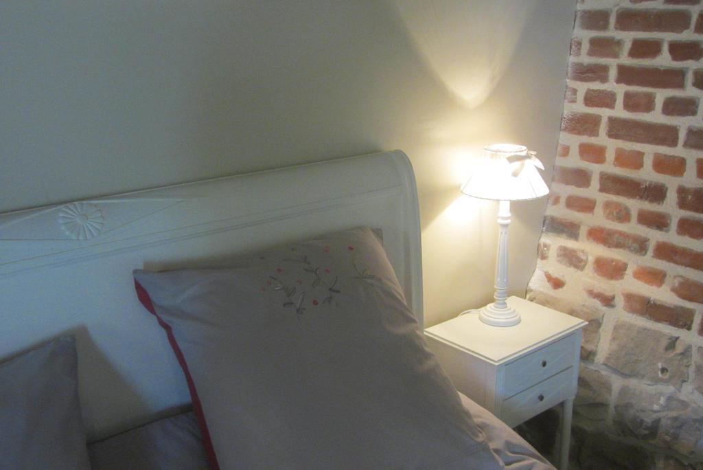 Le Bout Du Monde Bed and Breakfast Berneville Rum bild